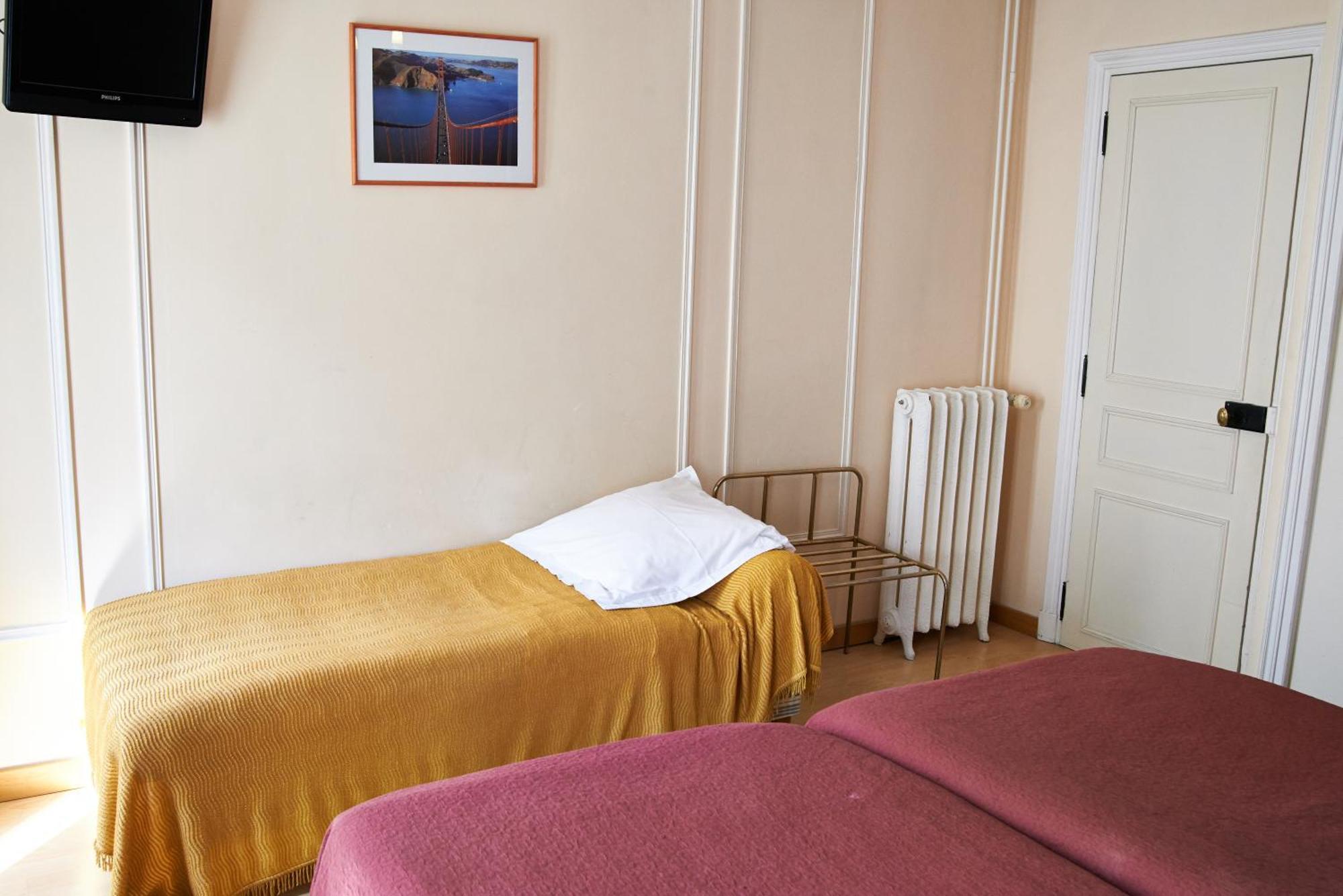 Hotel Maillot Neuilly-sur-Seine Exterior photo