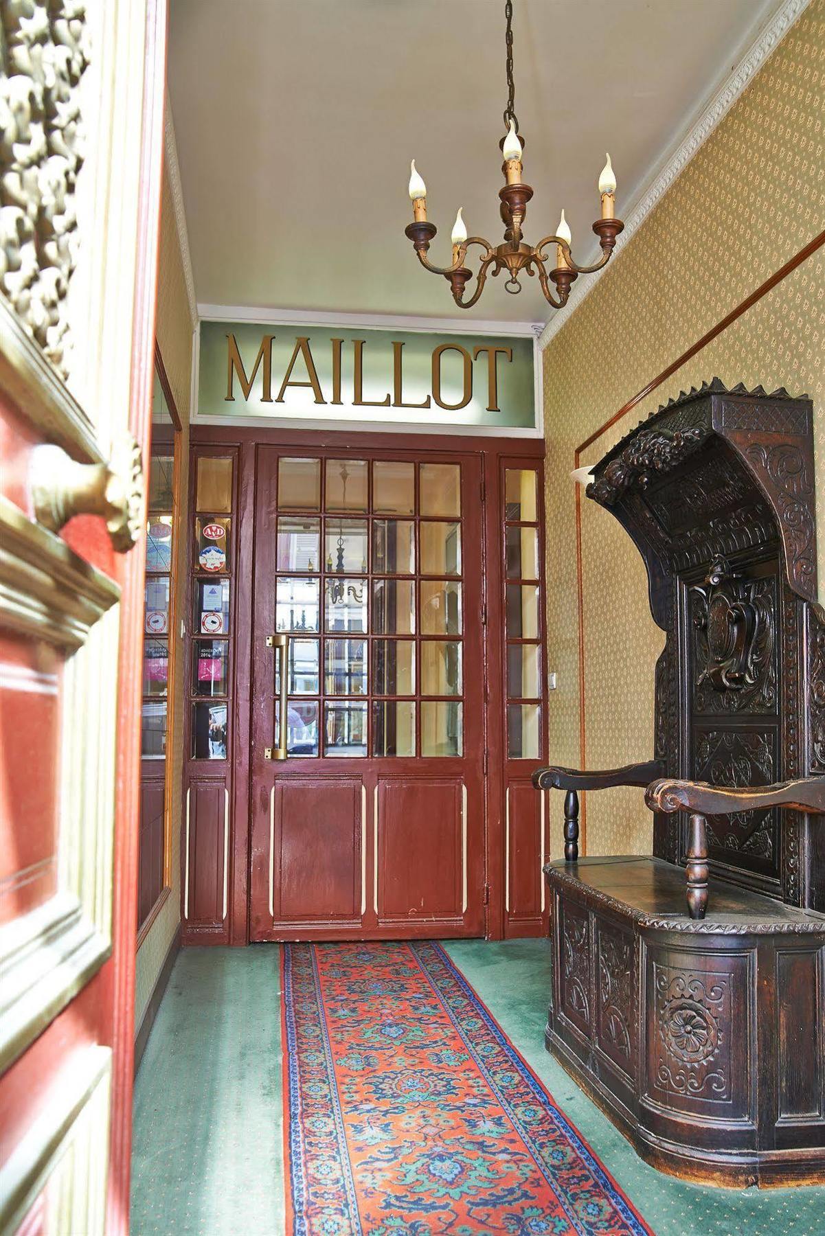 Hotel Maillot Neuilly-sur-Seine Exterior photo